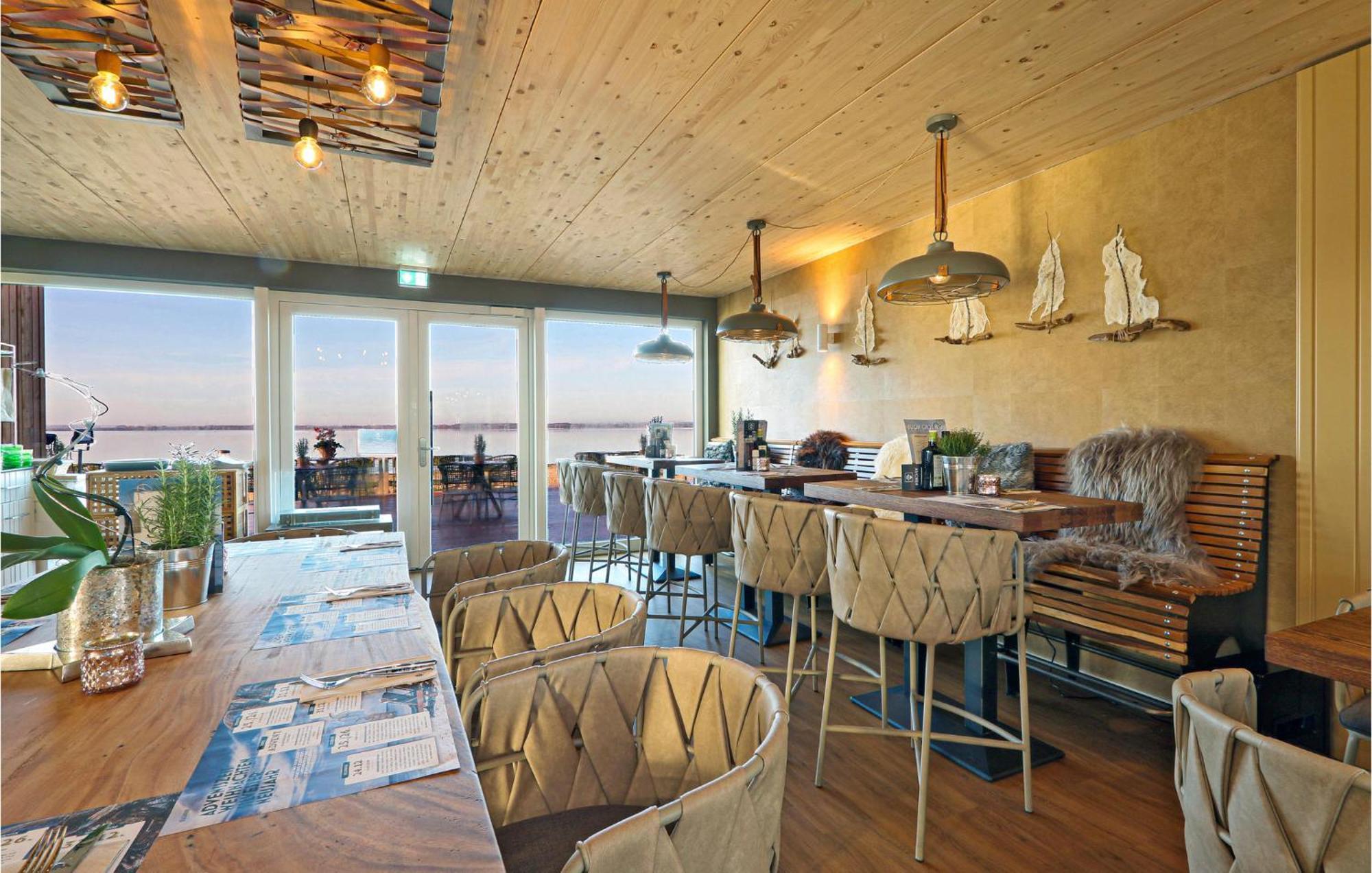 Cozy Home In Lembruch-Duemmer See With Sauna ภายนอก รูปภาพ